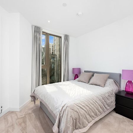 Cave Apartments Лондон Екстериор снимка