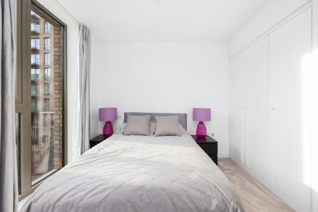 Cave Apartments Лондон Екстериор снимка